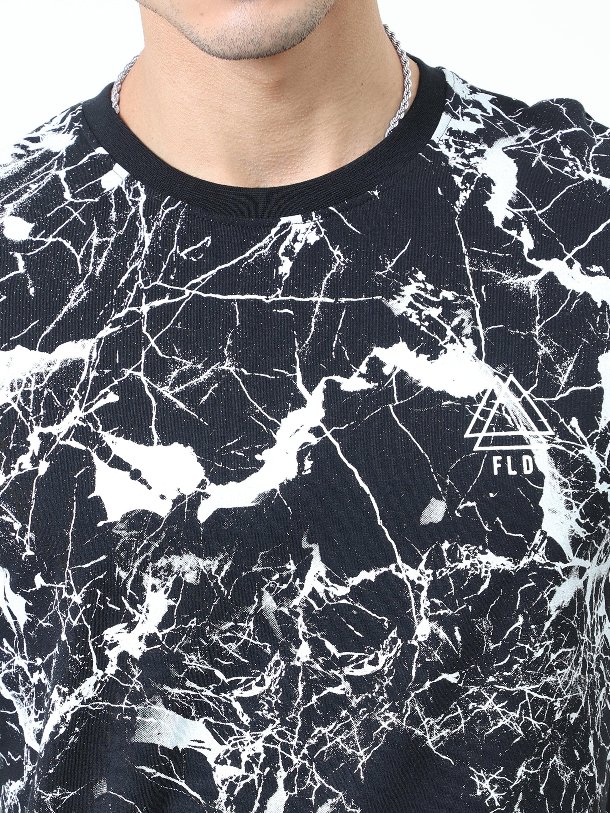 Men's casual T-Shirt - Neo Strike Black