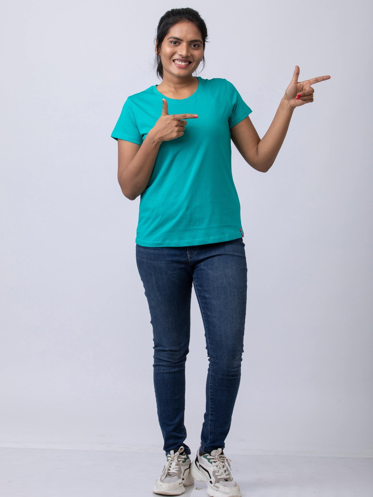 Soft & Premium Women's Cotton T-Shirt - Green Parrot