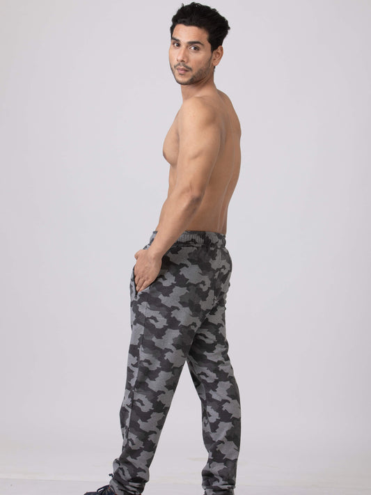 Go Commando Men's camouflage  Jogger Pant