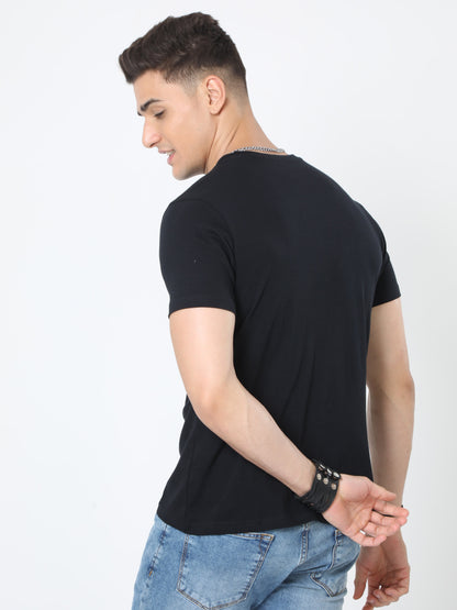 Challenger Men's casual T-Shirt - Black