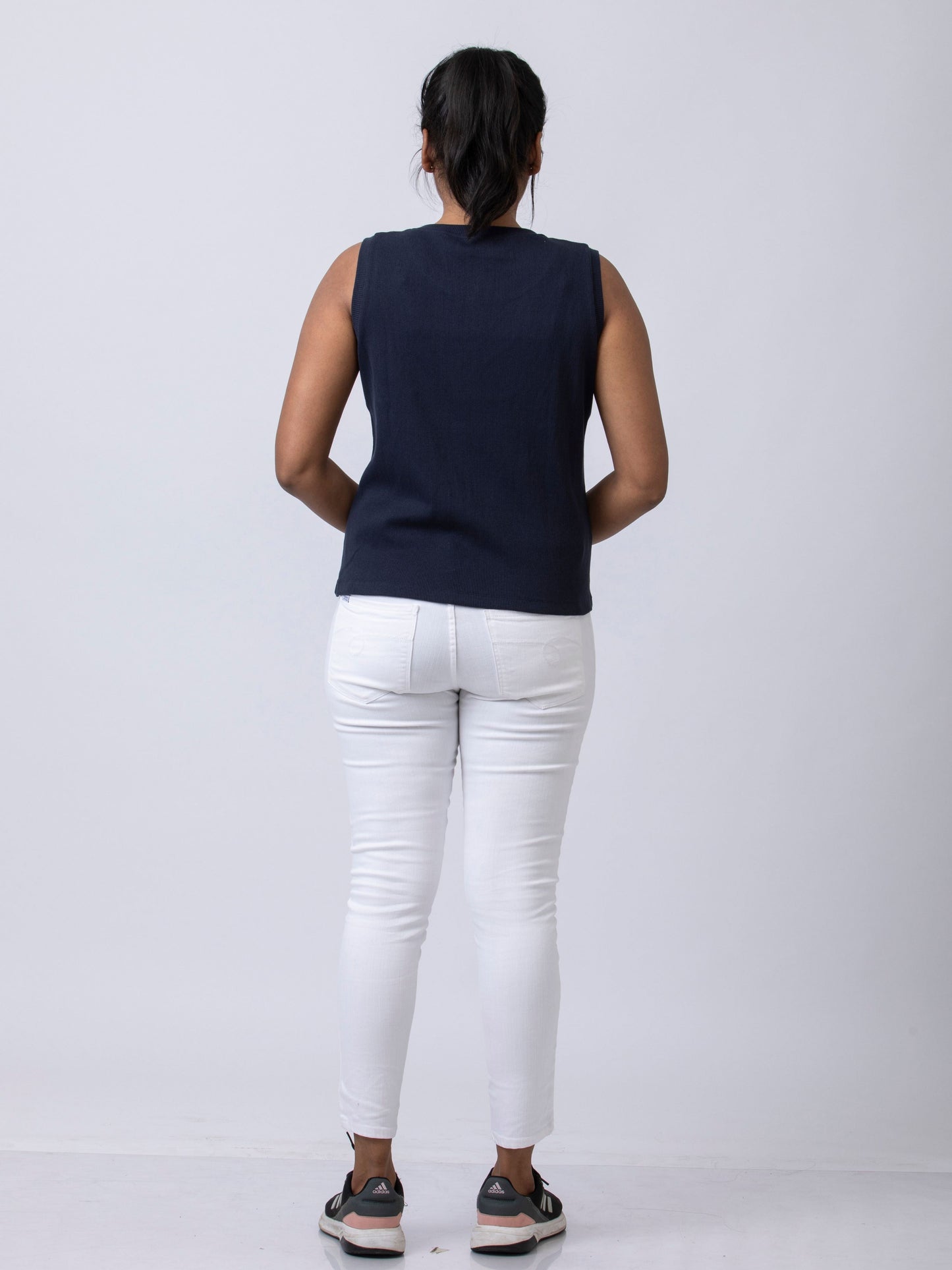 Women's Sleeve Less Round Neck Rib Fabric Stretchy Winter T-Shirt - Navy